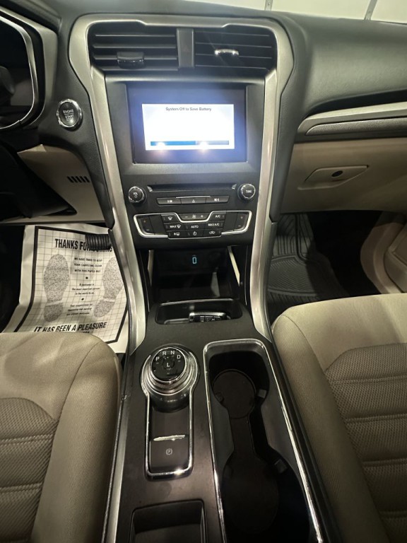 2017 Ford Fusion Image 9