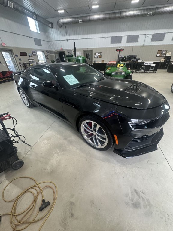 2024 Chevrolet Camaro Image 3