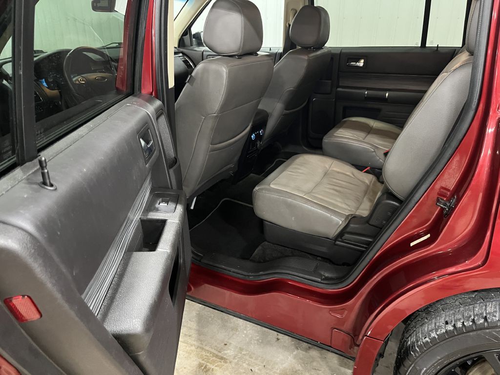 2016 Ford Flex Image 11