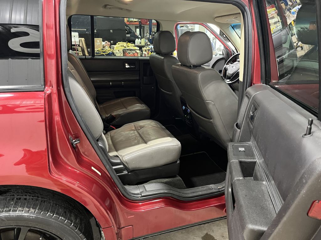 2016 Ford Flex Image 13