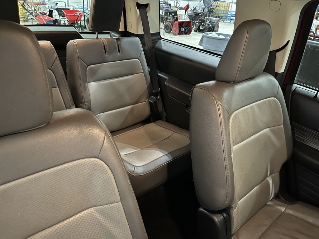 2016 Ford Flex Image 14