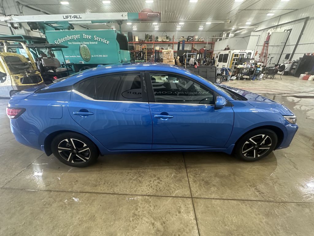 2025 Nissan Sentra Image 2
