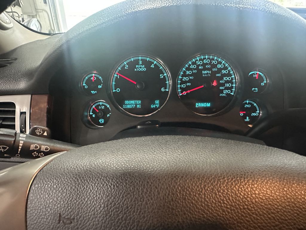 2011 GMC Yukon Image 16