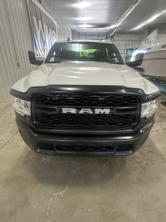 2022 RAM 2500 Image 3