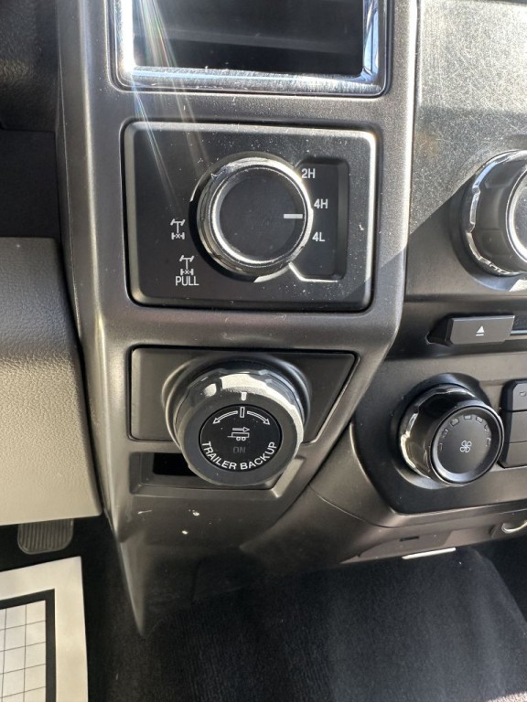 2016 Ford F-150 Image 17