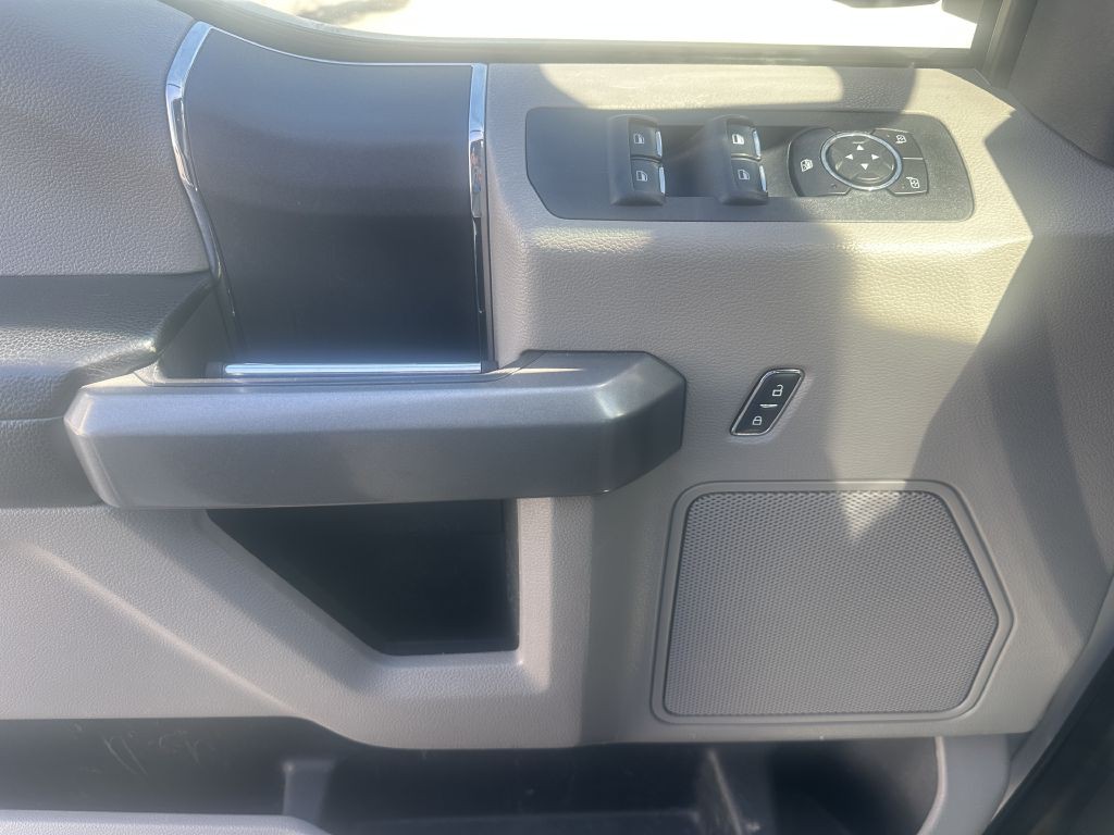 2016 Ford F-150 Image 19