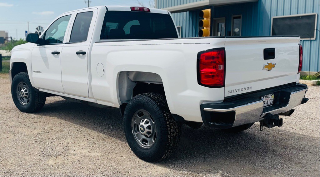 2015 Chevrolet Silverado 1500 Image 3