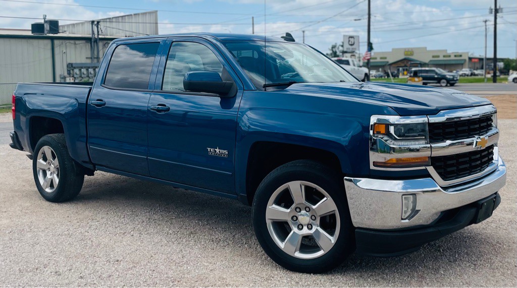 2018 Chevrolet Silverado 1500 Image 2