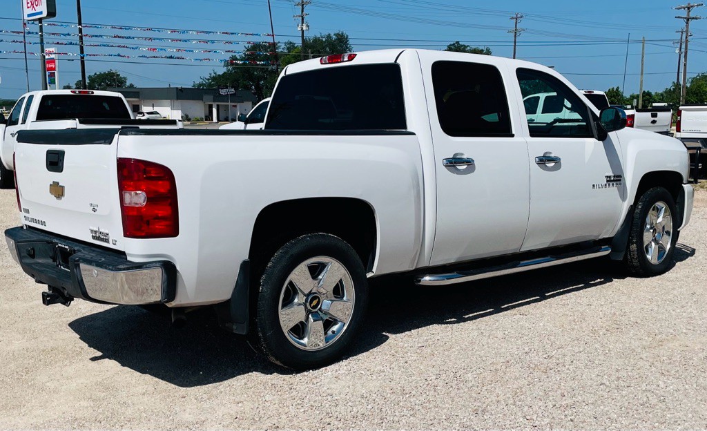 2011 Chevrolet Silverado 1500 Image 4