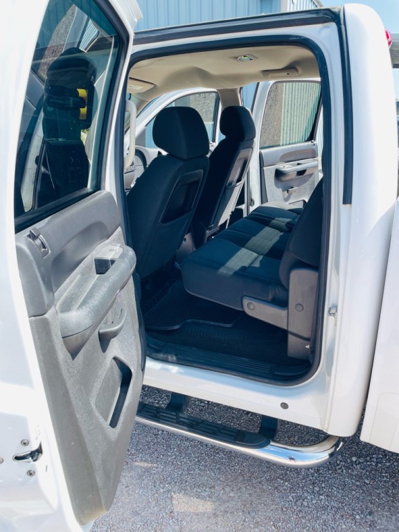 2011 Chevrolet Silverado 1500 Image 7