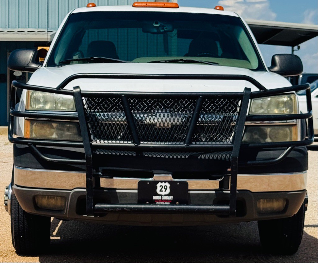 2003 Chevrolet Silverado 1500 Image 3