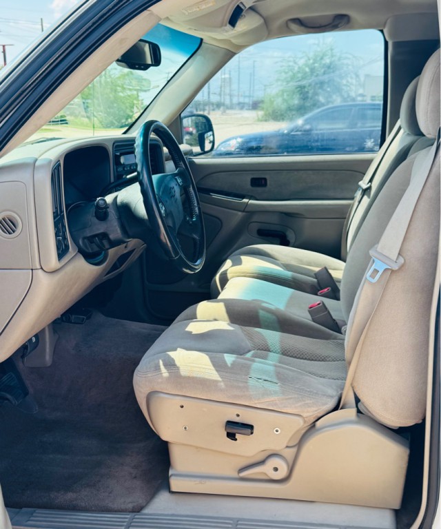 2003 Chevrolet Silverado 1500 Image 8