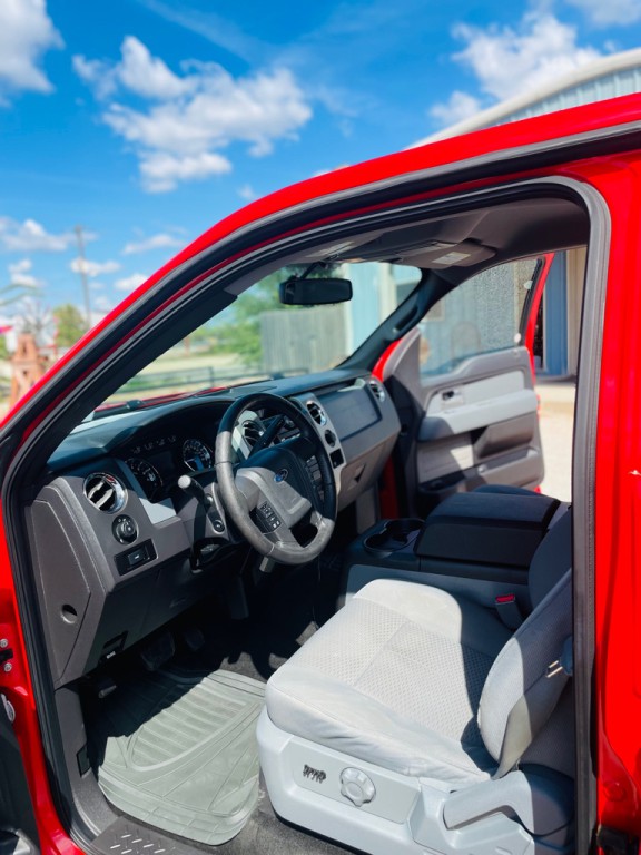 2011 Ford F-150 Image 5