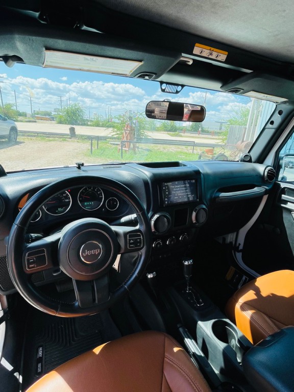 2013 Jeep Wrangler Image 7
