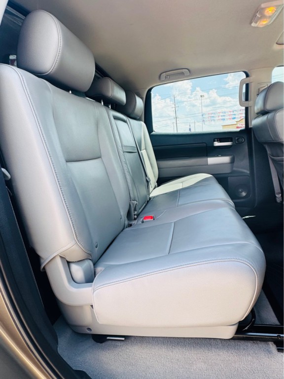 2009 Toyota Tundra Image 10