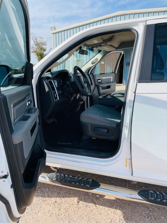 2017 RAM 1500 Image 5