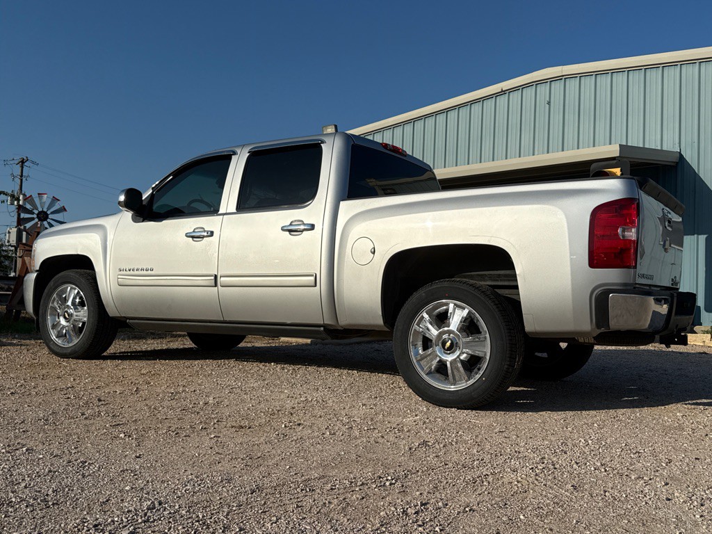 2013 Chevrolet Silverado 1500 Image 1