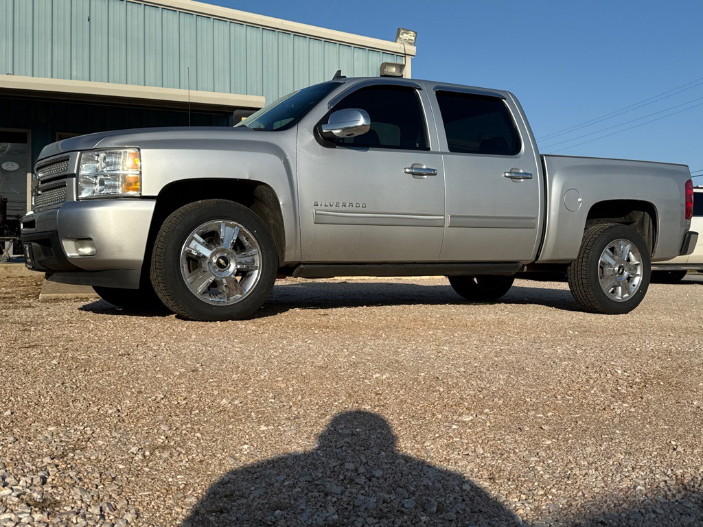2013 Chevrolet Silverado 1500 Image 2