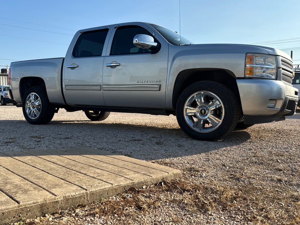 2013 Chevrolet Silverado 1500 Image 3