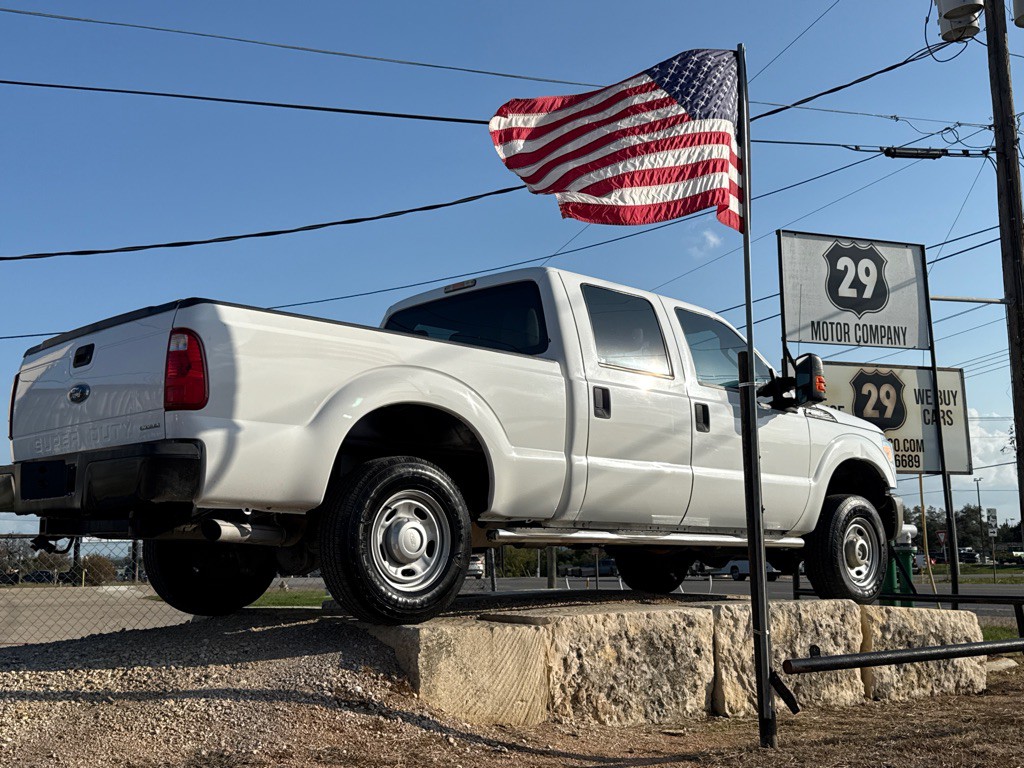2016 Ford F-250 Image 2
