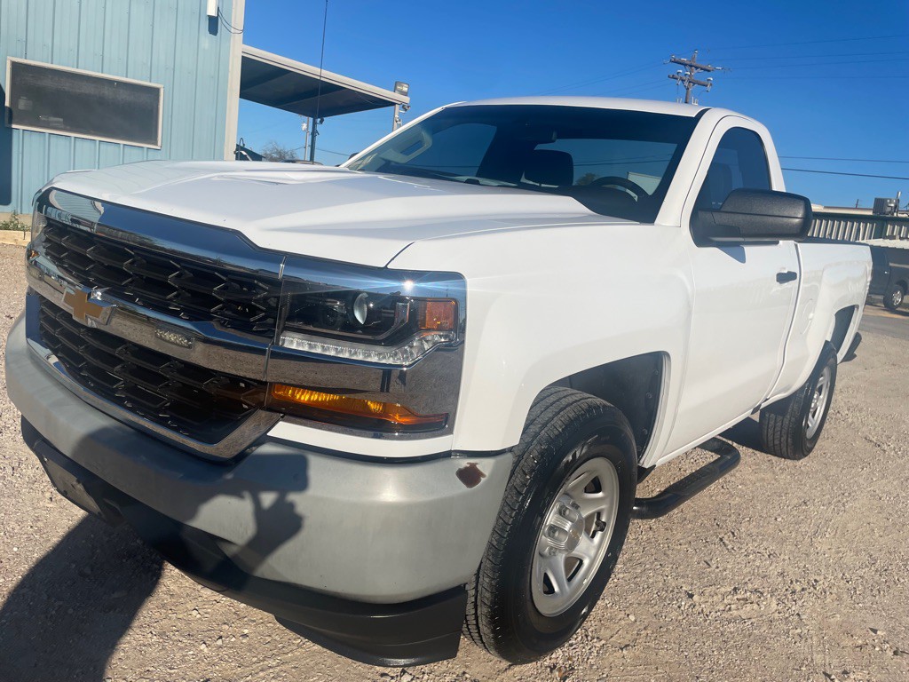 2017 Chevrolet Silverado 1500 Image 2