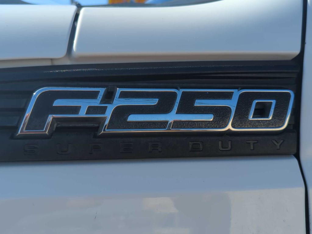 2012 Ford F-250 Image 3