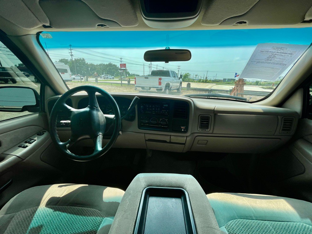 2001 Chevrolet Silverado 1500 Image 9