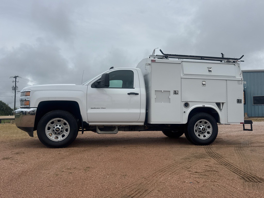 2015 Chevrolet Silverado 1500 Image 1