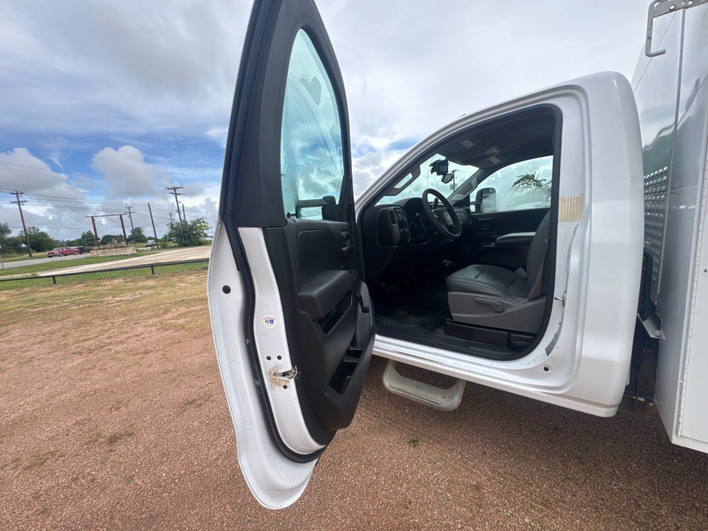 2015 Chevrolet Silverado 1500 Image 8