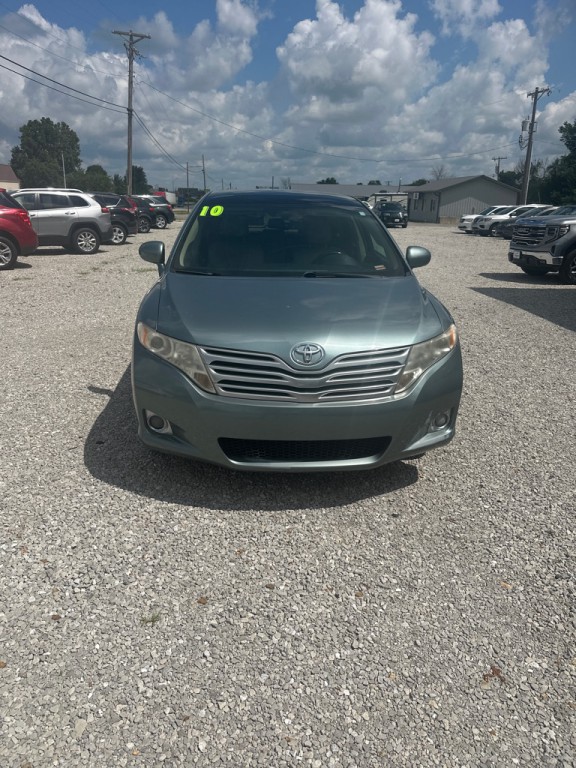 2010 Toyota Venza Image 2