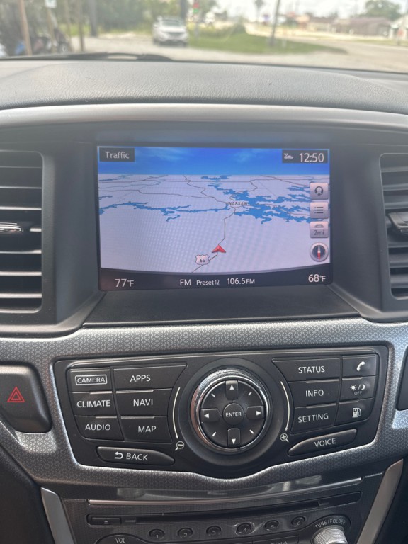 2018 Nissan Pathfinder Image 11