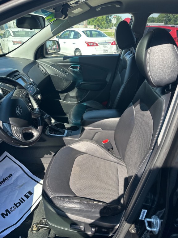 2014 Hyundai Tucson Image 8