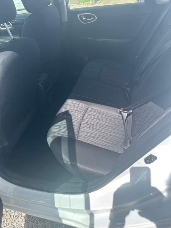 2018 Nissan Sentra Image 6