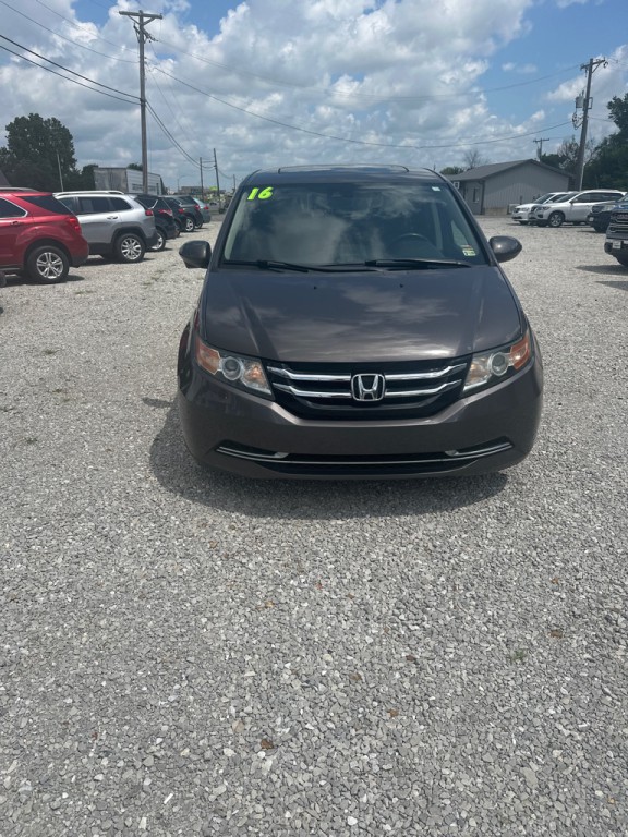2016 Honda Odyssey Image 2