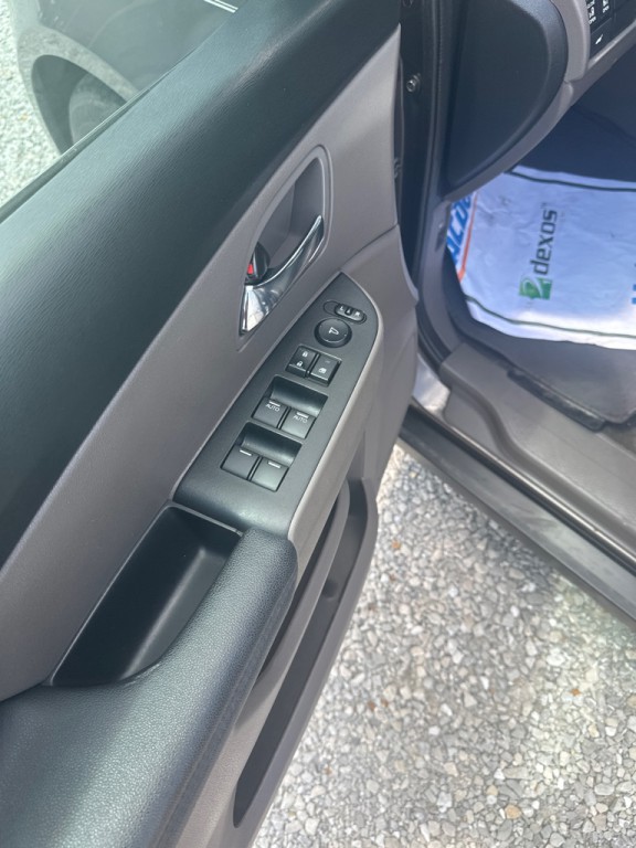 2016 Honda Odyssey Image 9