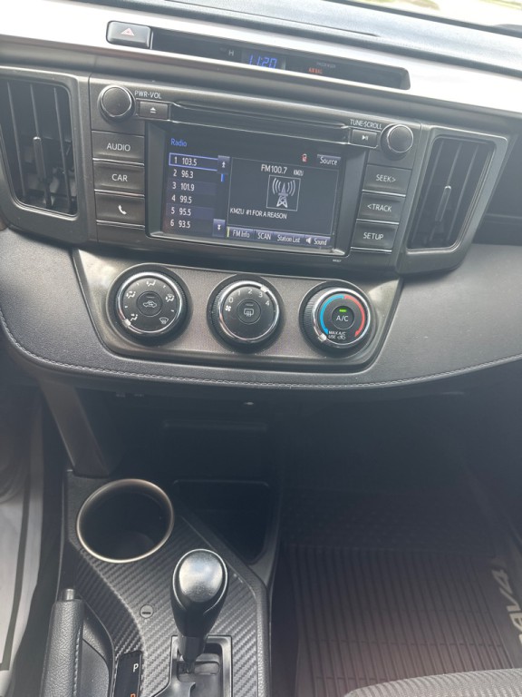 2015 Toyota Rav4 Image 10