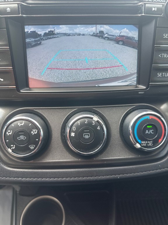 2015 Toyota Rav4 Image 11