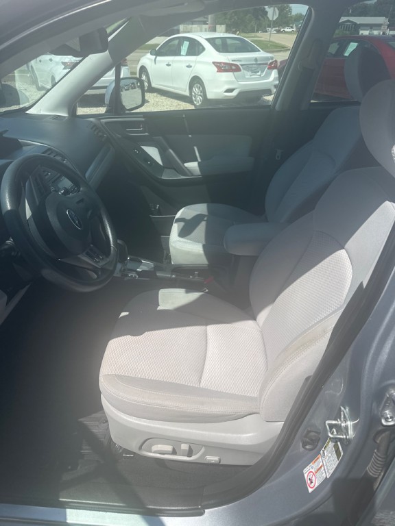 2014 Subaru Forester Image 8