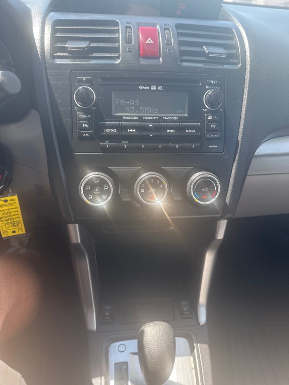 2014 Subaru Forester Image 11