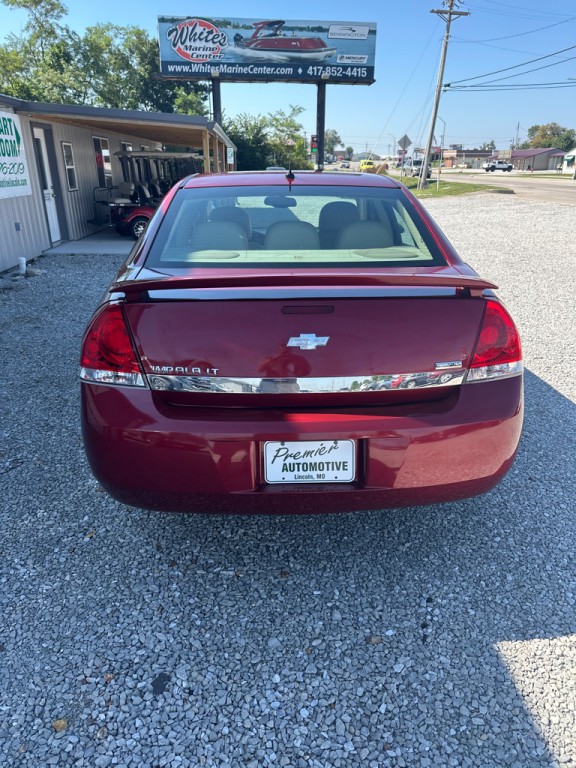 2011 Chevrolet Impala Image 4