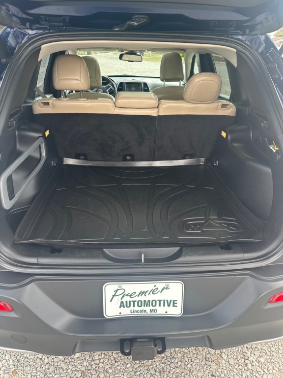 2016 Jeep Cherokee Image 5