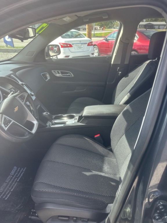 2017 Chevrolet Equinox Image 8