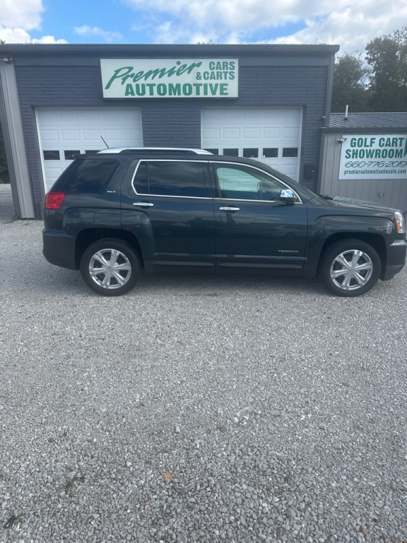 2017 GMC Terrain Image 1