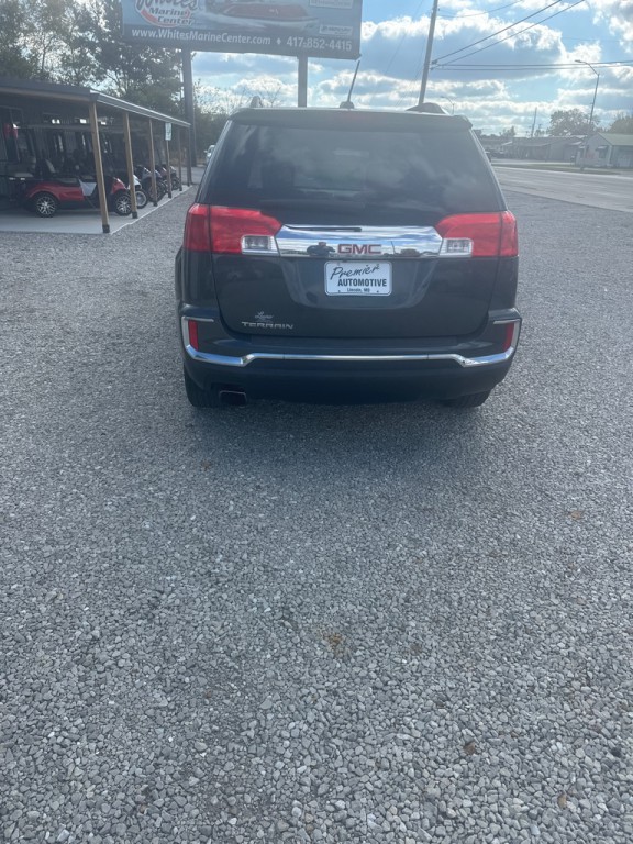 2017 GMC Terrain Image 4