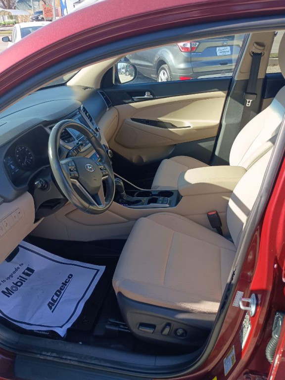 2016 Hyundai Tucson Image 9