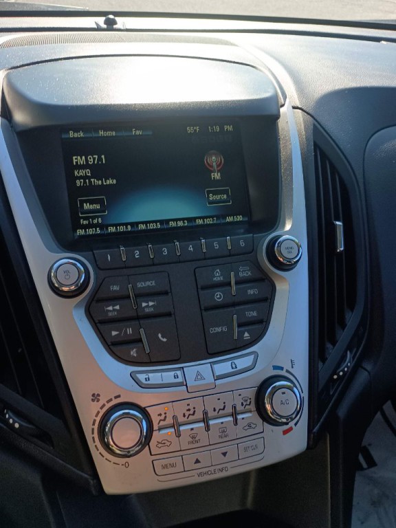 2015 Chevrolet Equinox Image 122