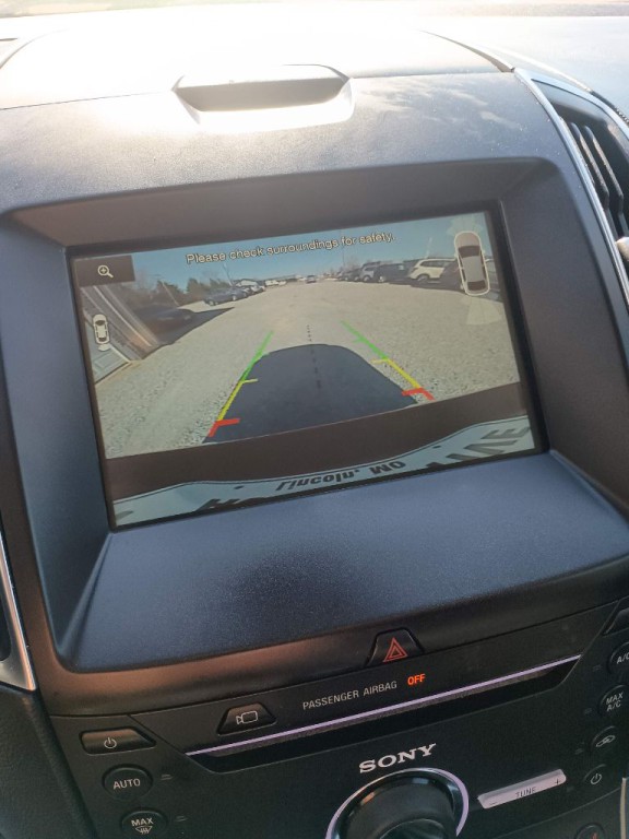 2015 Ford Edge Image 9