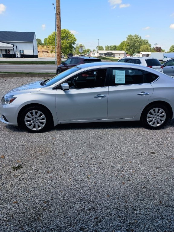 2018 Nissan Sentra Image 3