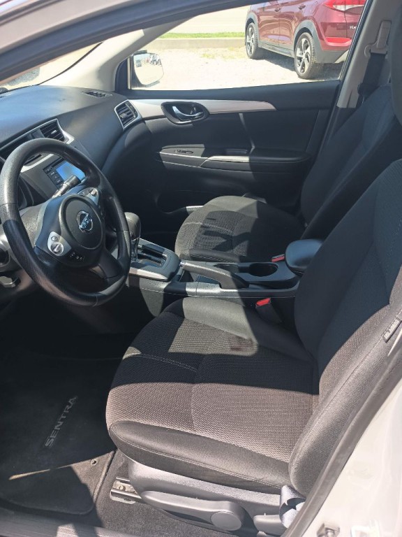 2018 Nissan Sentra Image 8