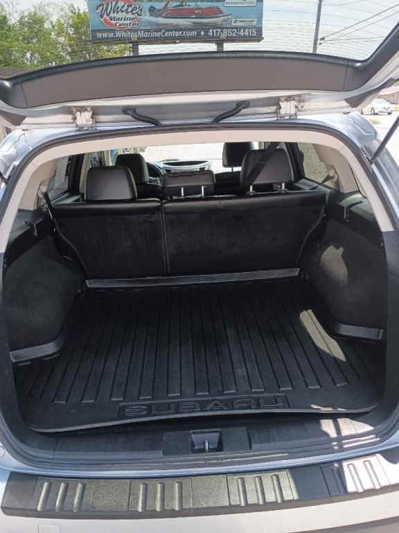 2014 Subaru Outback Image 11